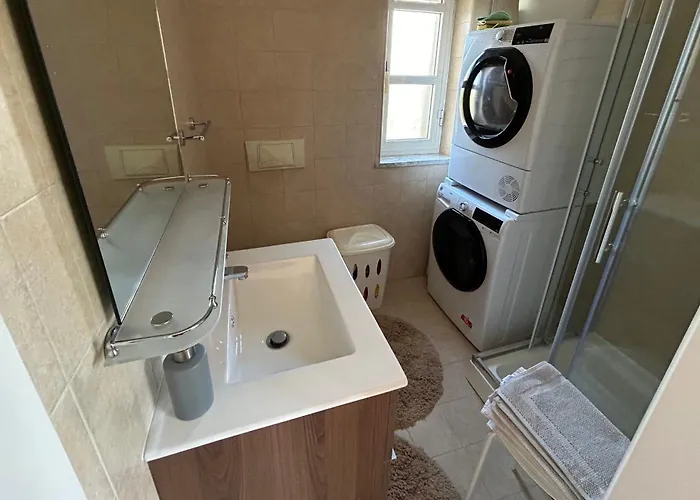 Calabria Charm 2bdr By B'your